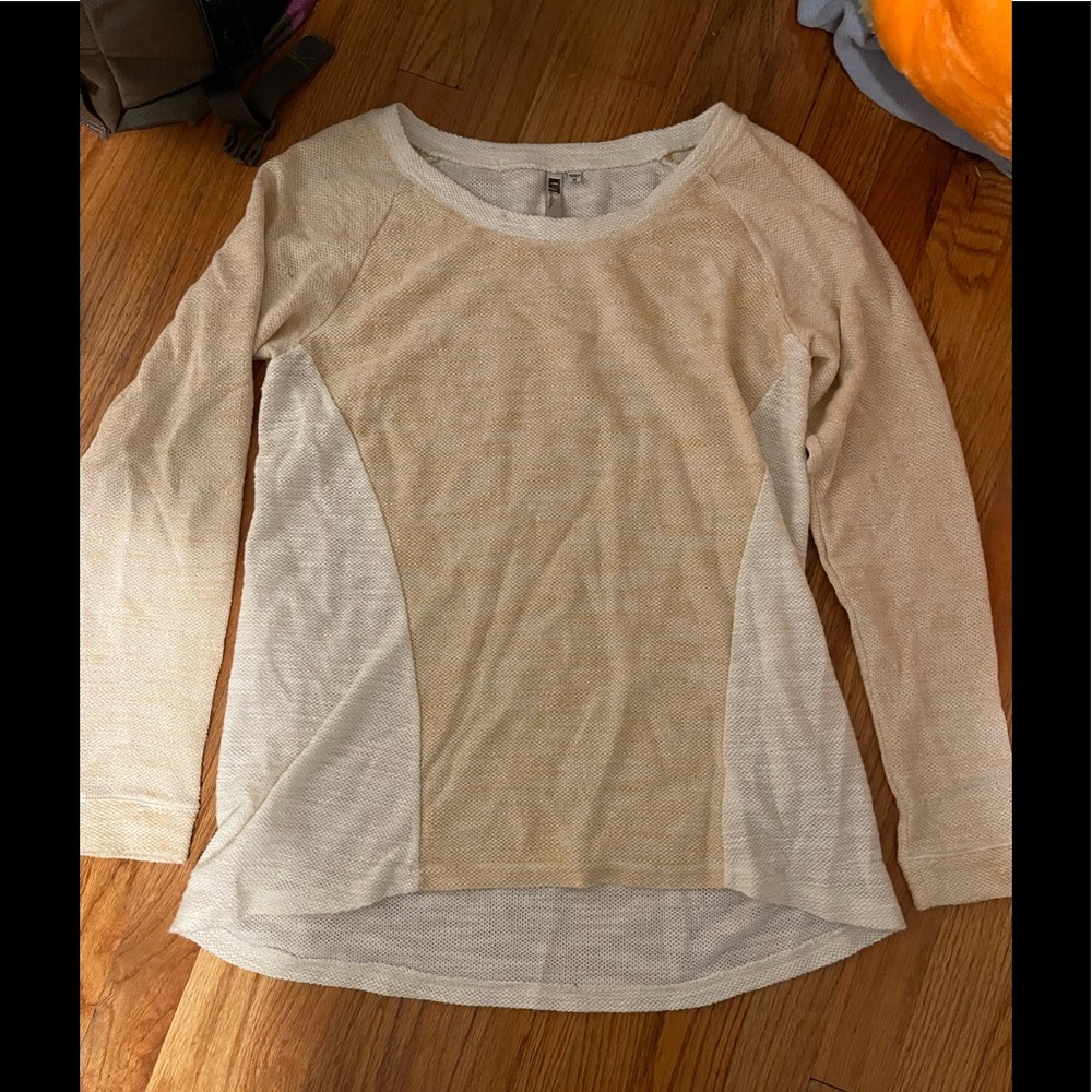Kut from the Kloth sweater.